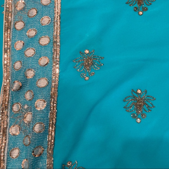 NWOT never worn hand embroidered chiffon saree Aqua-blue/Silver - Picture 2 of 4